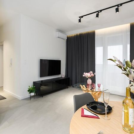 Widokowy Apartament Wojciechowskiego Parking I Loggia By Renters Prestige Poznań Eksteriør bilde