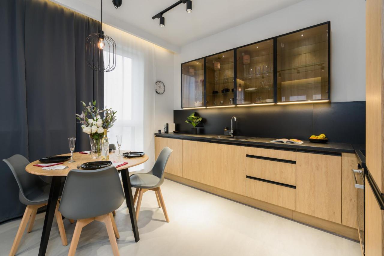 Widokowy Apartament Wojciechowskiego Parking I Loggia By Renters Prestige Poznań Eksteriør bilde